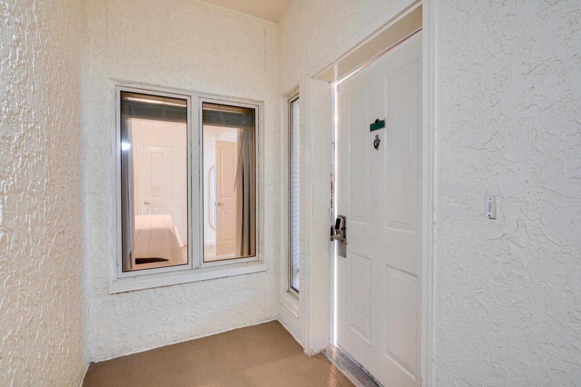 Beachfront Pcb Condo With Ocean View, Pool Access! Panama City Beach Exteriör bild