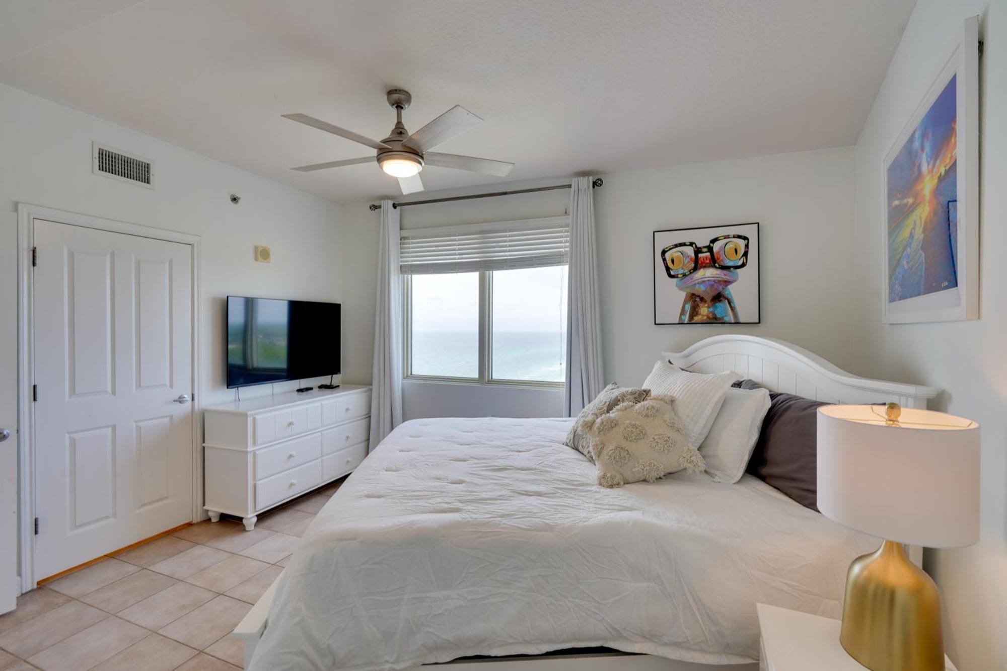 Beachfront Pcb Condo With Ocean View, Pool Access! Panama City Beach Exteriör bild